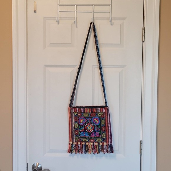 boho embroidered traveler crossbody bag ◇ cute soft purse with zipper ◇ - Picture 4 of 4